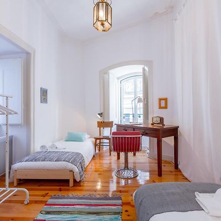 Spacious, Bright And Sunny Apartment, By Timecooler ลิสบอน ภายนอก รูปภาพ