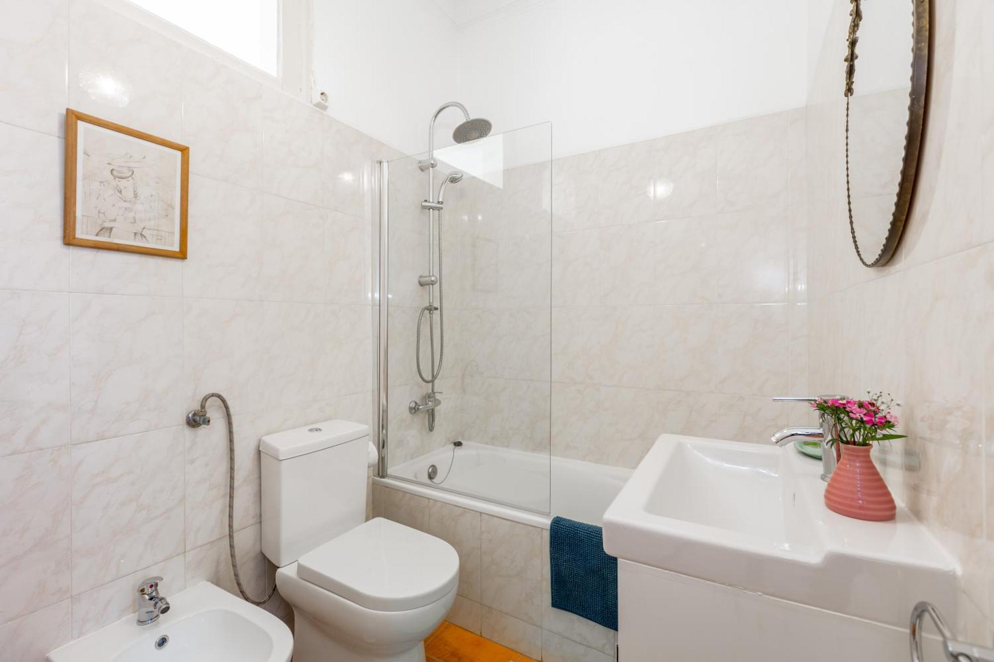 Spacious, Bright And Sunny Apartment, By Timecooler ลิสบอน ภายนอก รูปภาพ